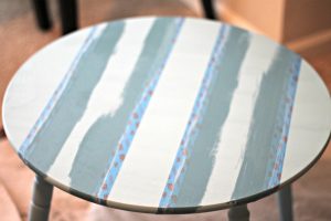 How to Paint Clean Stripes