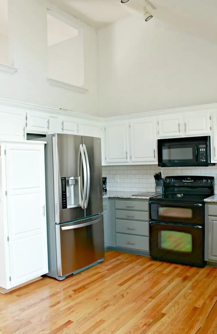 white-and-gray-cabinets
