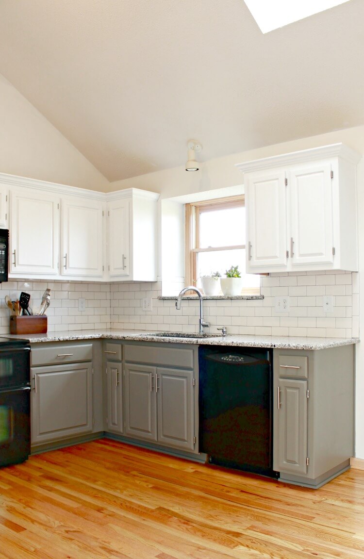 white-and-gray-kitchen-cabinets