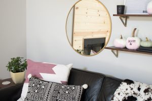 Modern Fall Home Tour 2017: KC home decorated for fall. How to use pink for fall.