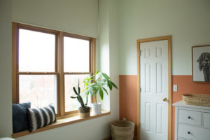 Large Window Blind: How to Cover a Large Window Without Curtains