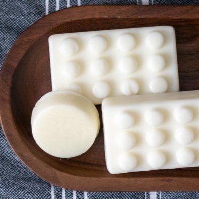 live more sustainably by using bar soap and reduce the amount of plastic containers in your home